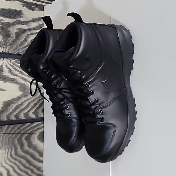 mens nike manoa boots size 13